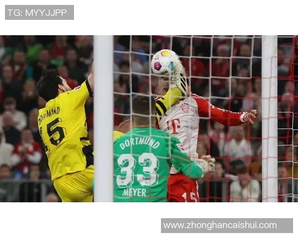 意甲激战拜仁与曼联互交白卷神扑引发全场热议与争议判罚